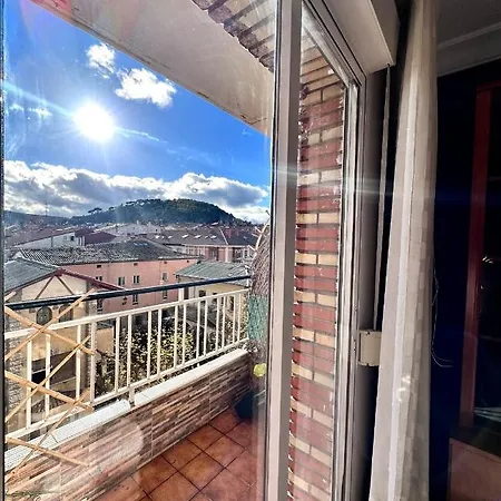 Vista A La Montana شقة